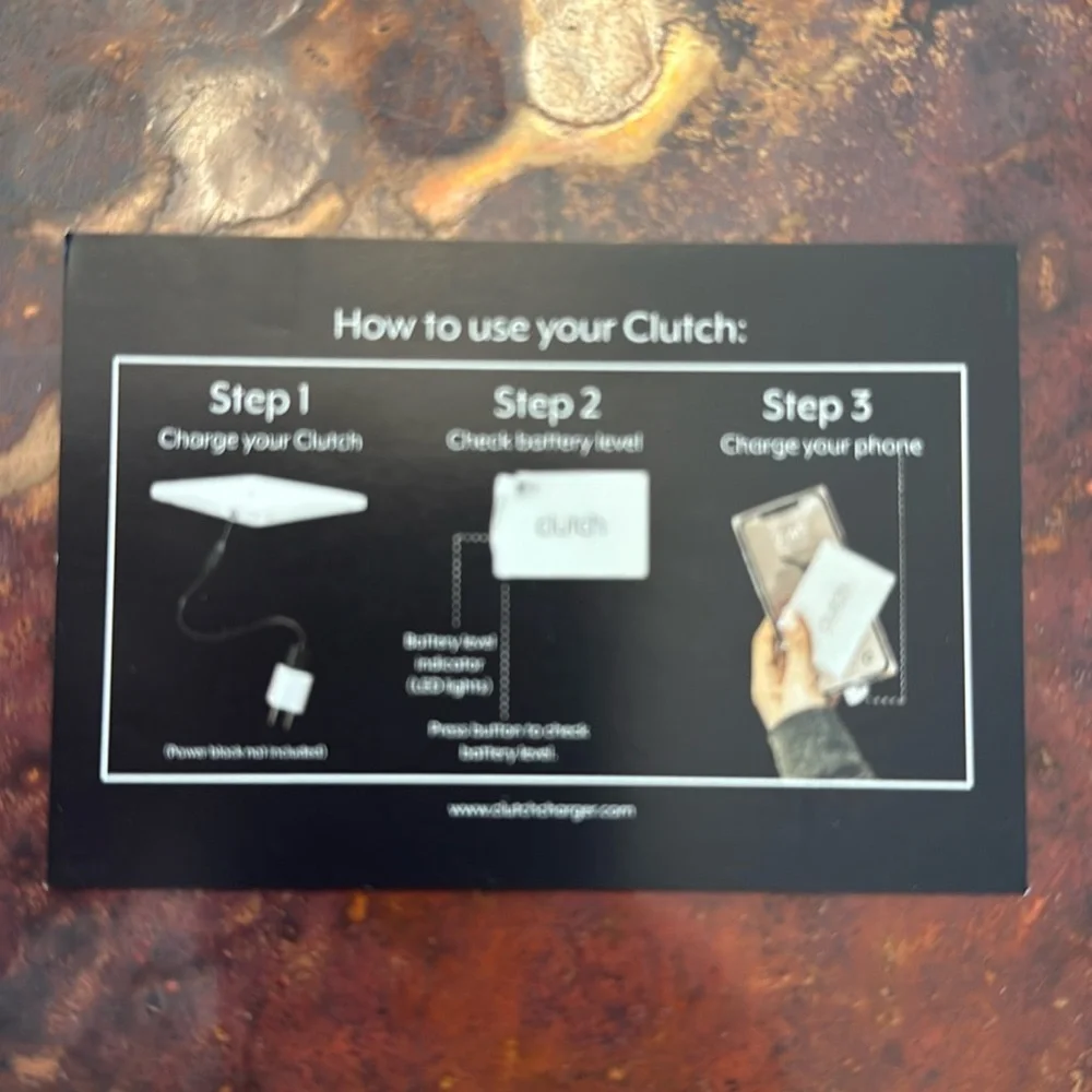 Clutch v3 lightning charger for iPhone 14 and older